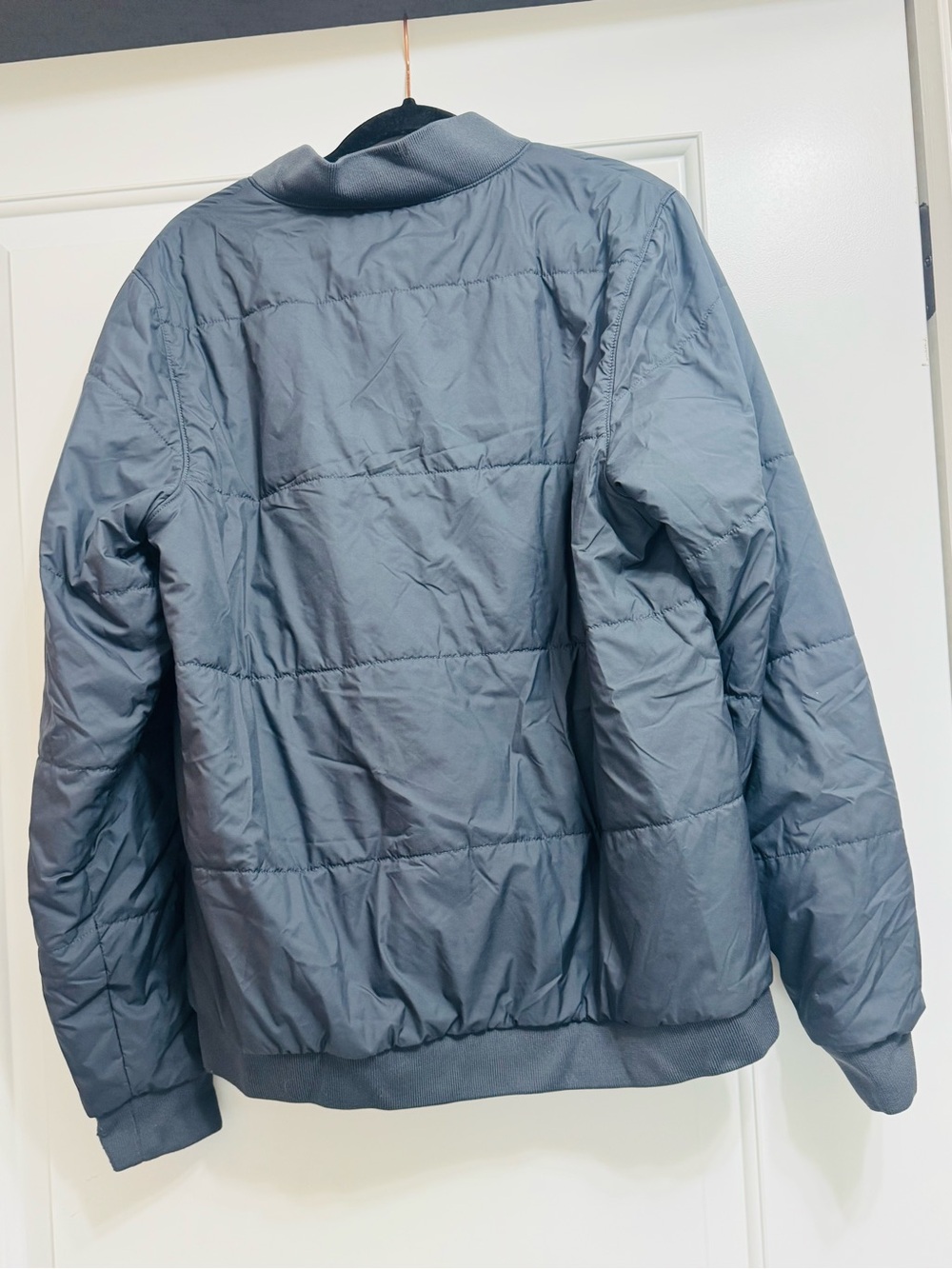 Patagonia Women’s Zemer Bomber Jacket Gray Size Large GUC - Picture 9 of 9